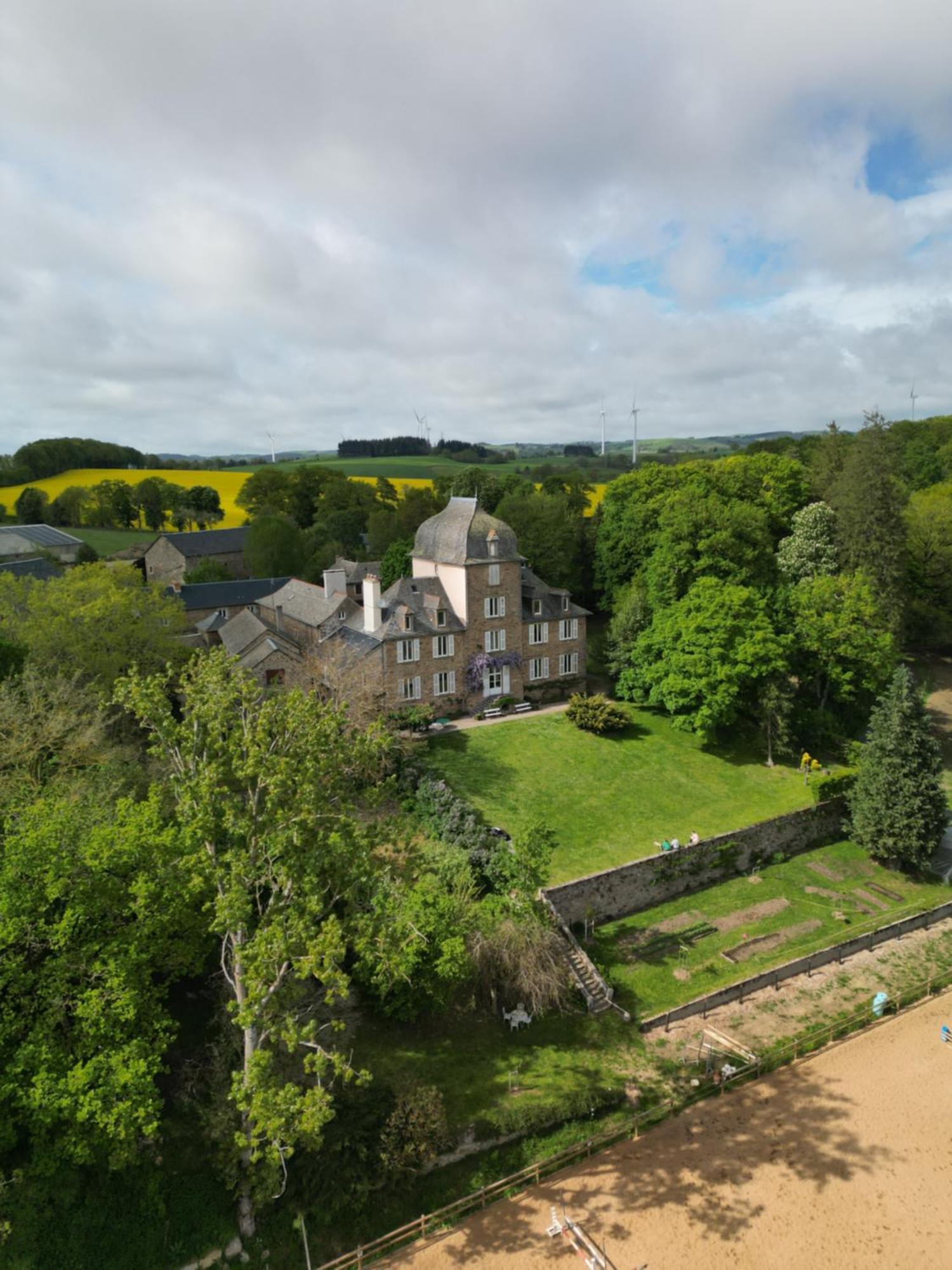 Le Domaine De Linars - L'Aile Du Chateau Villa Le Truel Exterior photo